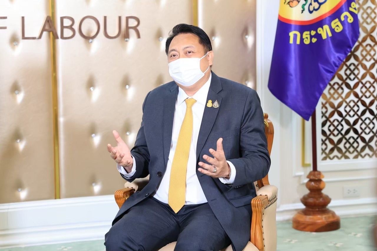 กระทรวงแรงงาน รับสมัครคนไปทำงานซาอุฯ 1,415 อัตรา เช็กตำแหน่ง-เงินเดือนที่นี่