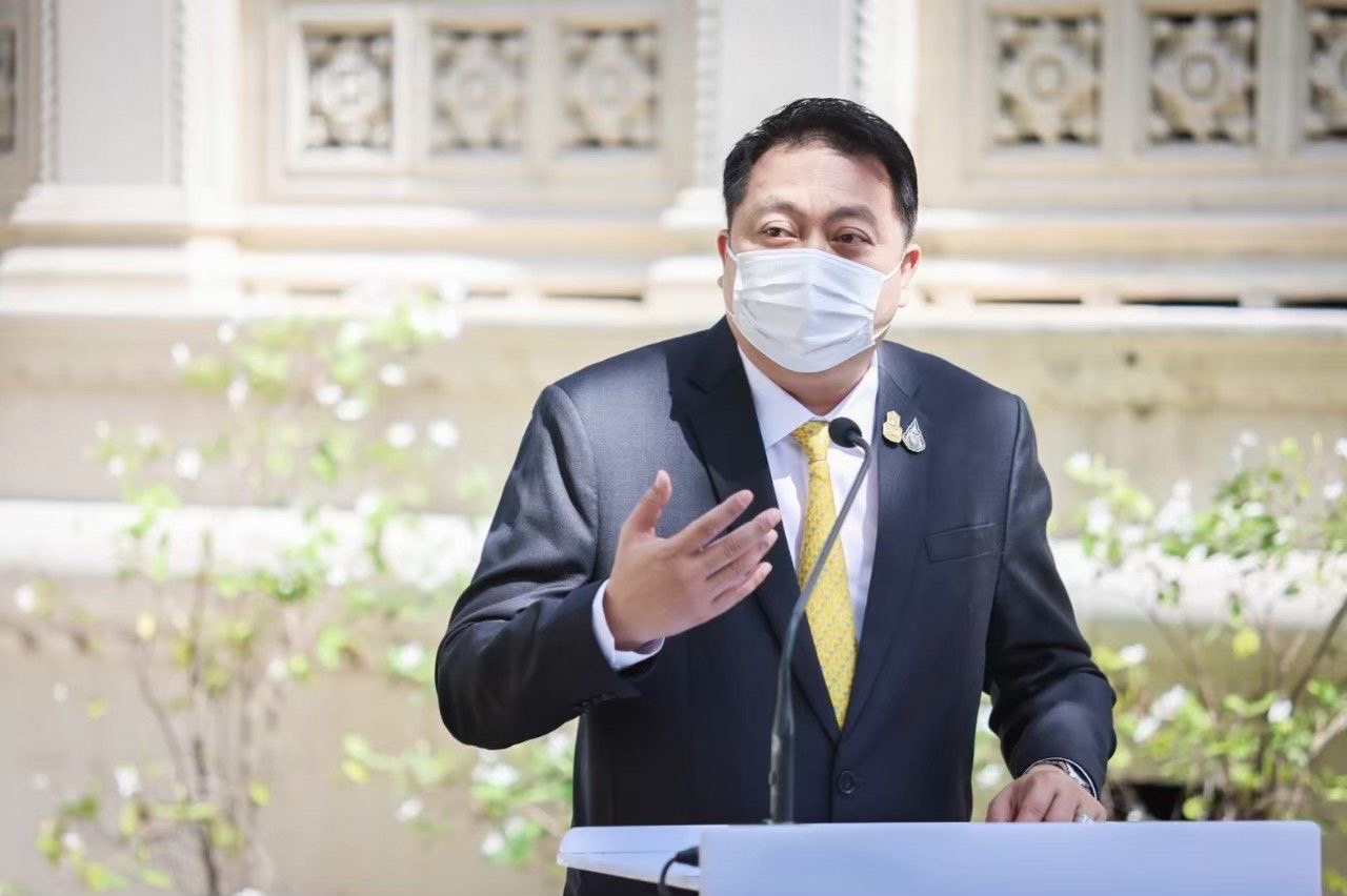 สหรัฐอาหรับเอมิเรตส์ ต้องการชายไทยทำงานช่าง สัญญาจ้าง 3 ปี ฟรีตั๋วบินไป-กลับ