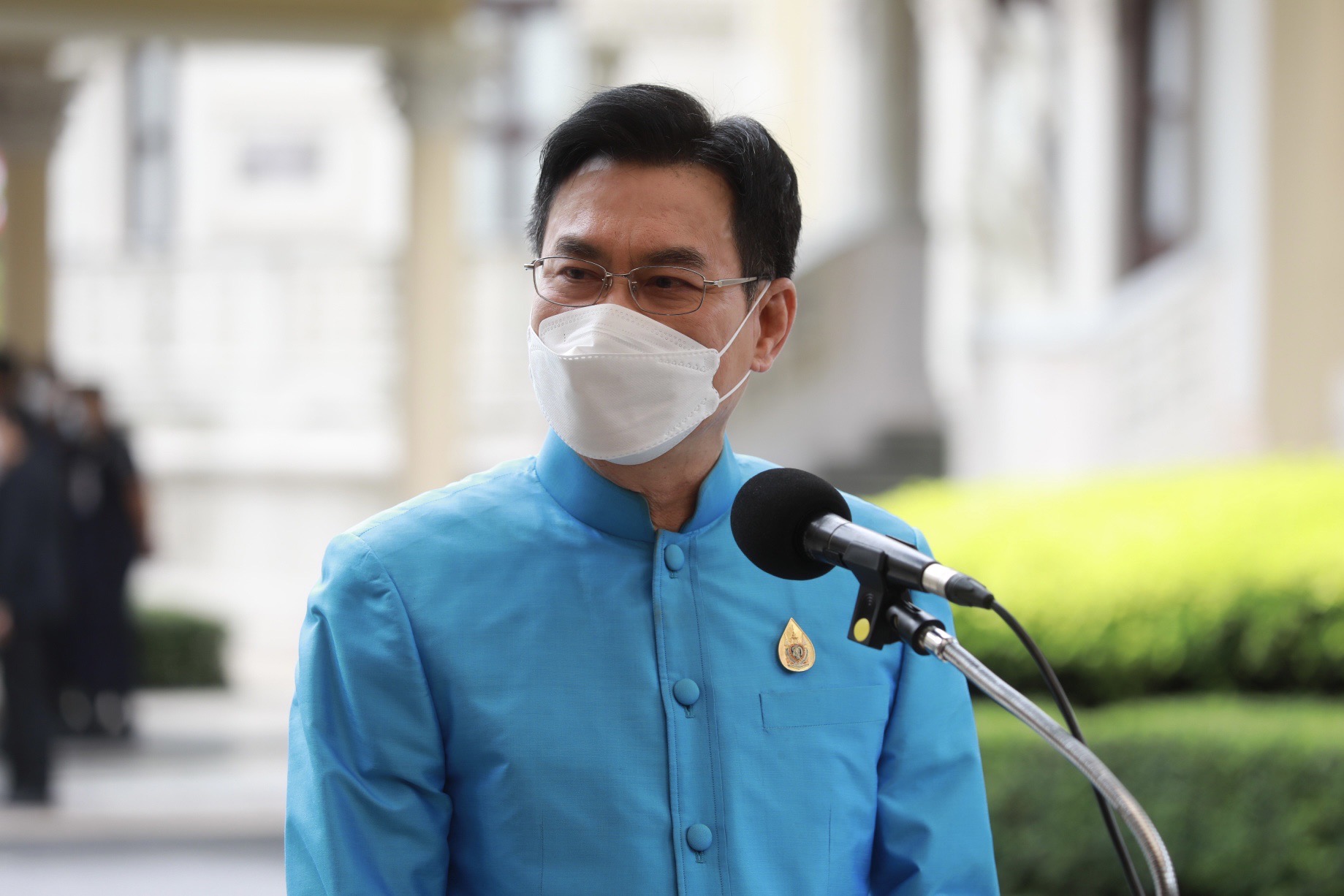 จุรินทร์ เมินเลือดไหลออก แค่ต้องกล้าบ่งหนอง บีบ อันวาร์ ย้ายพรรค