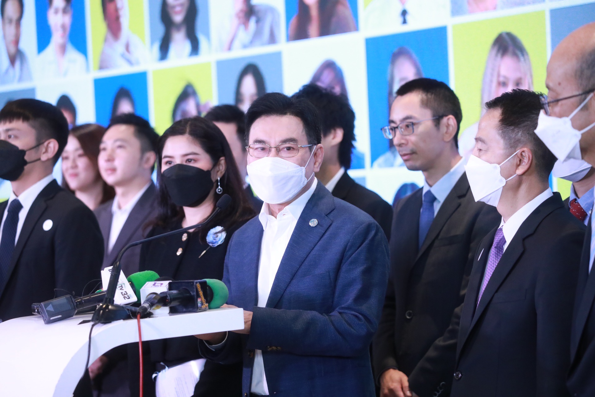 จุรินทร์ ลักษณวิศิษฏ์