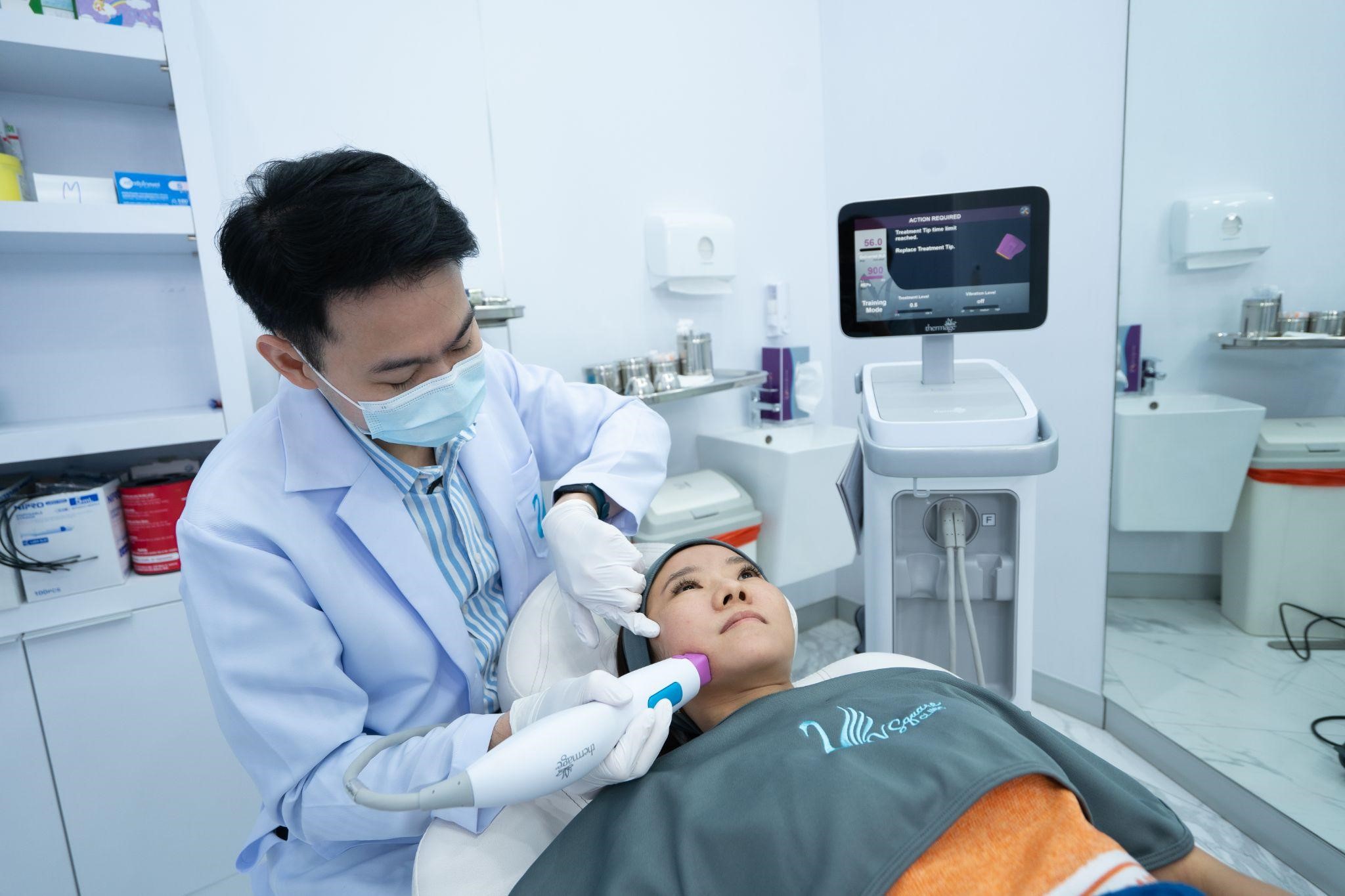 Thermage FLX เทคโนโลยียกกระชับ ปรับหน้าเรียว สลายไขมัน ลดแก้ม เหนียงได้อย่างตรงจุด