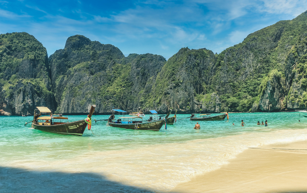 รัฐบาลโชว์ตัวเลขท่องเที่ยวฟื้น คาดนักท่องเที่ยวครึ่งปีหลังพุ่ง 1,840%