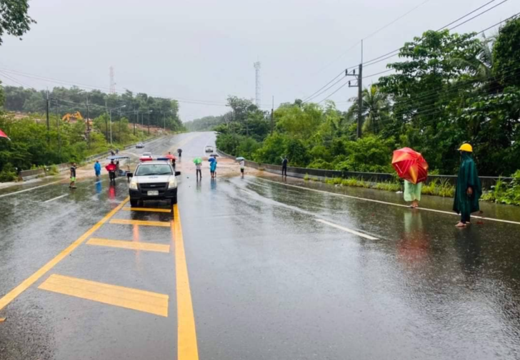 กรมอุตุฯ ประกาศเตือนฉบับ 6 ฝนตกหนักมาก คลื่นสูง 3 เมตร 8-9 ส.ค.