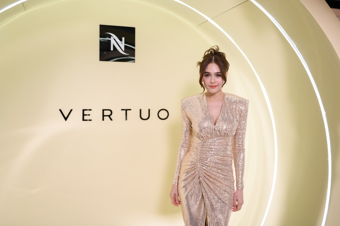 ครั้งแรกกับการเปิดตัวอย่างยิ่งใหญ่ ‘ชมพู่ อารยา’ ในฐานะ Friend Of Nespresso คนแรกของเมืองไทย