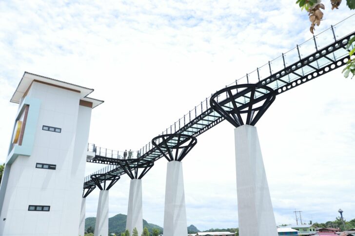 sky walk กาญจนบุ sky walk กาญจนบุรี ปิดชั่วคราว