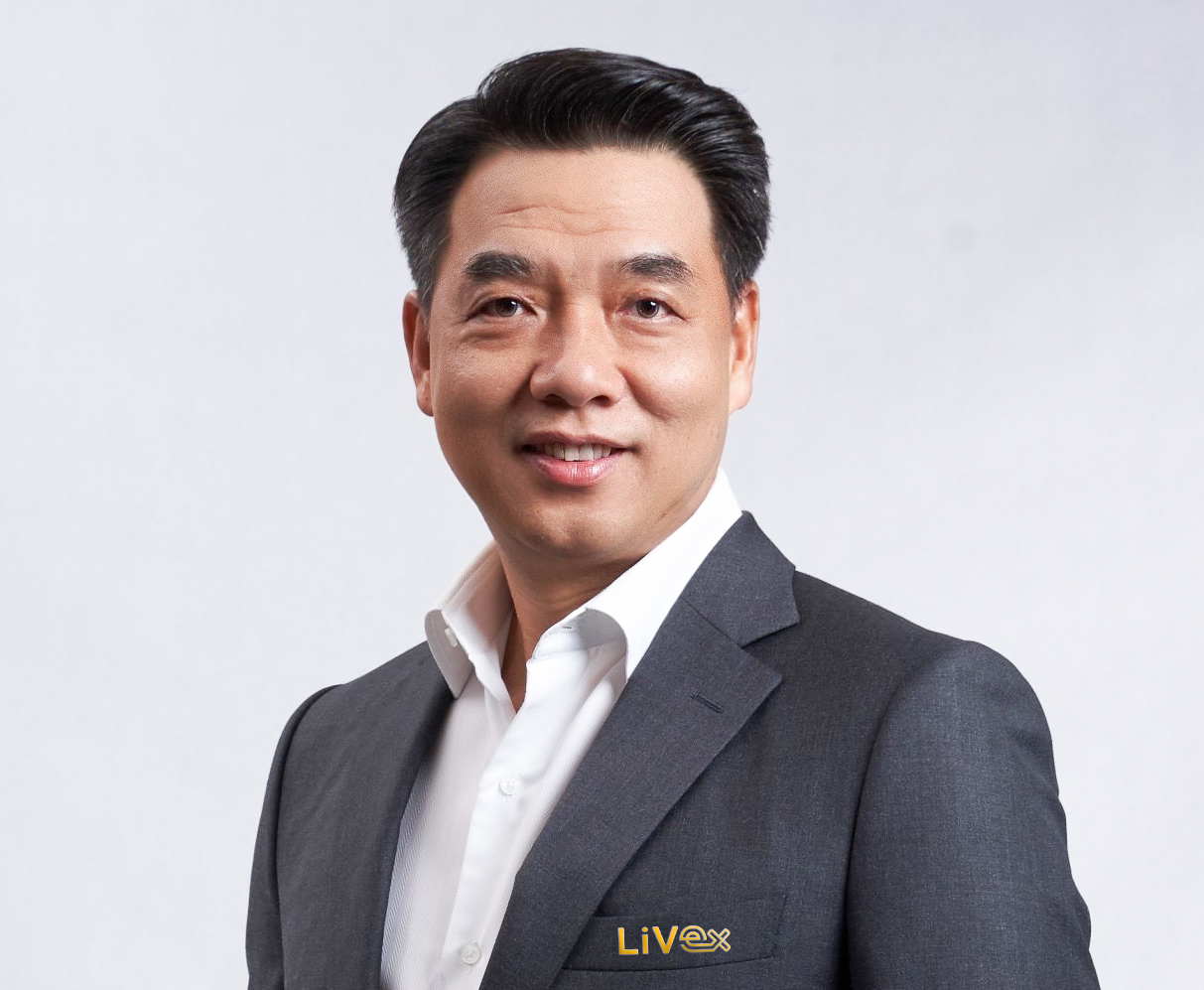 ประพันธ์ เจริญประวัติ