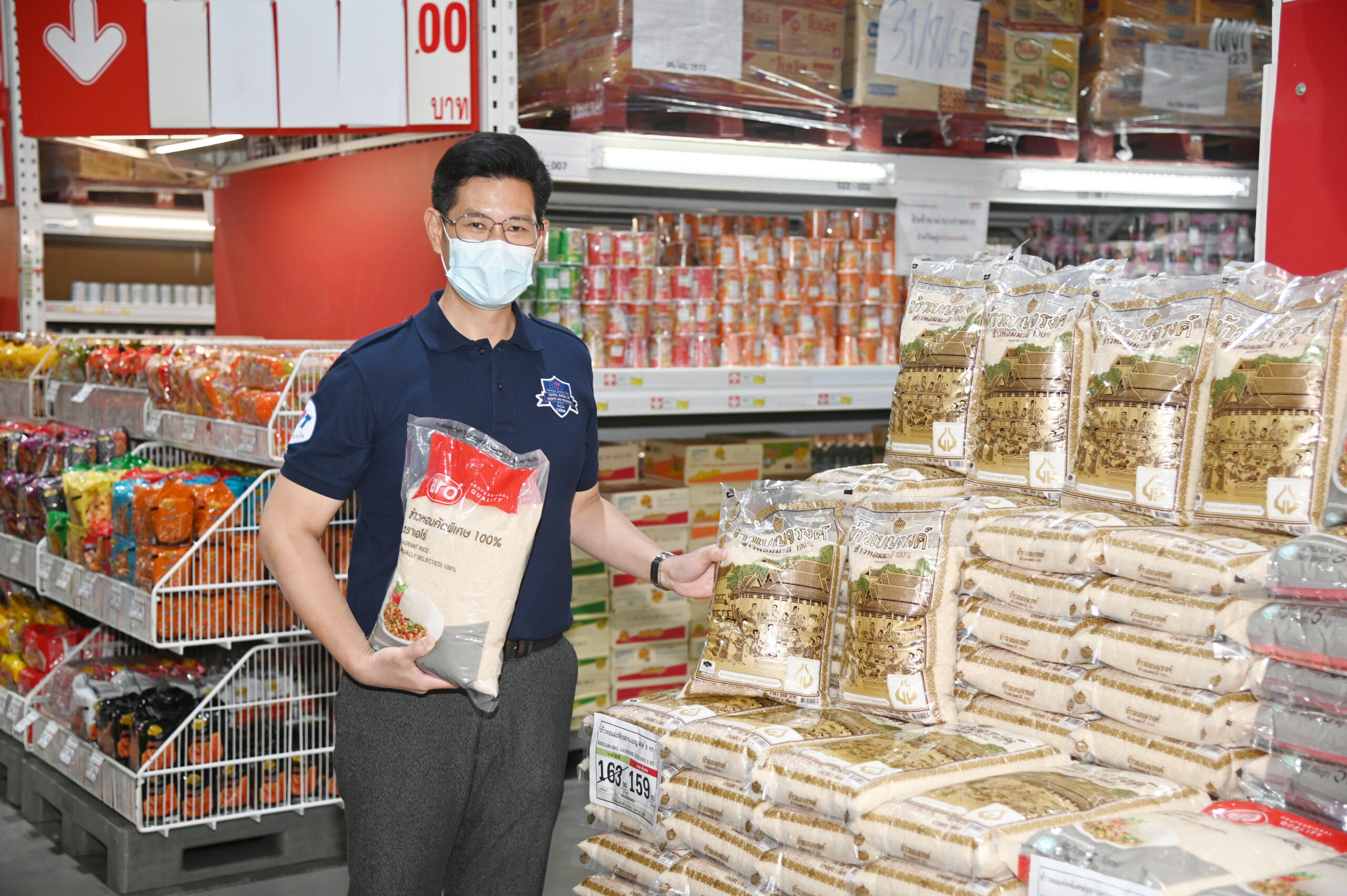 แม็คโครขานรับจัดโปรโมชั่นลดราคาสินค้าอาหาร-ของใช้ ช่วยประชาชน