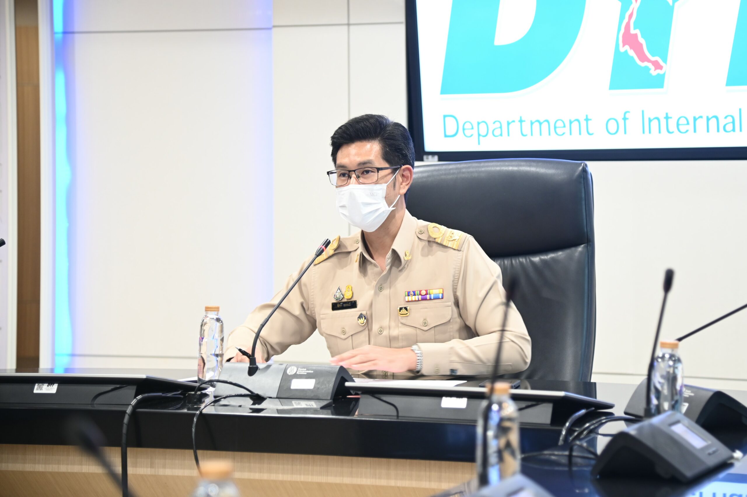 ร้อยตรีจักรา ยอดมณี