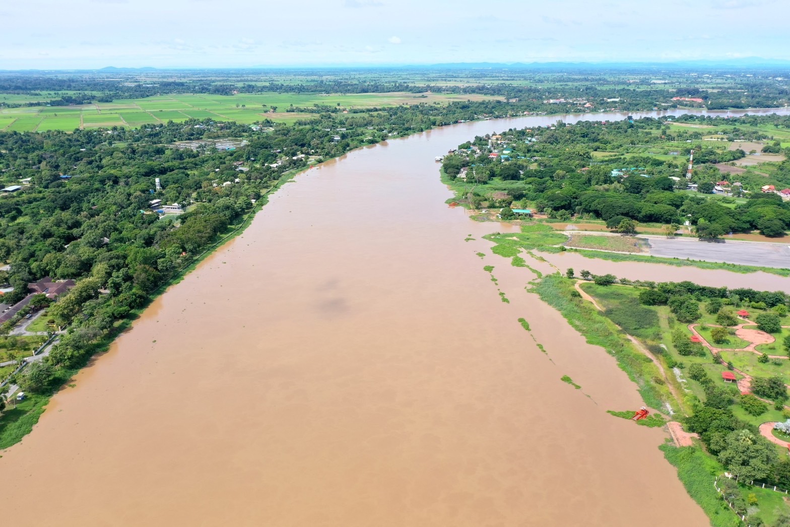 กรมชลฯ เกาะติดสถานการณ์น้ำทั่วประเทศ ลุ่มน้ำชี-มูล จ.อุบลฯ มีแนวโน้มสูงต่อเนื่อง