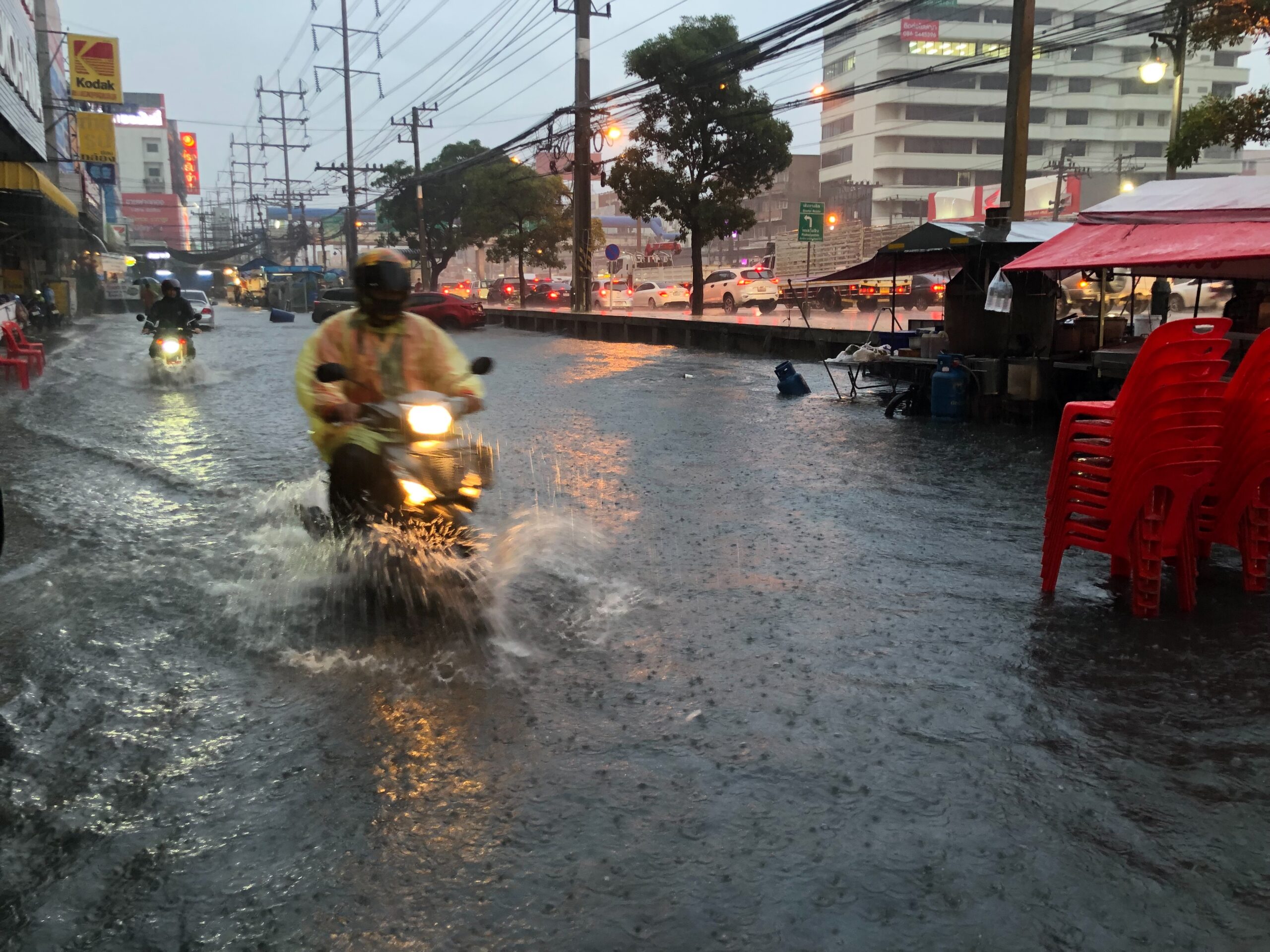 กรมอุตุฯออกประกาศเตือนภัย ฉบับที่ 5 ฝนตกหนักถึงหนักมาก 5-9 ก.ย.นี้
