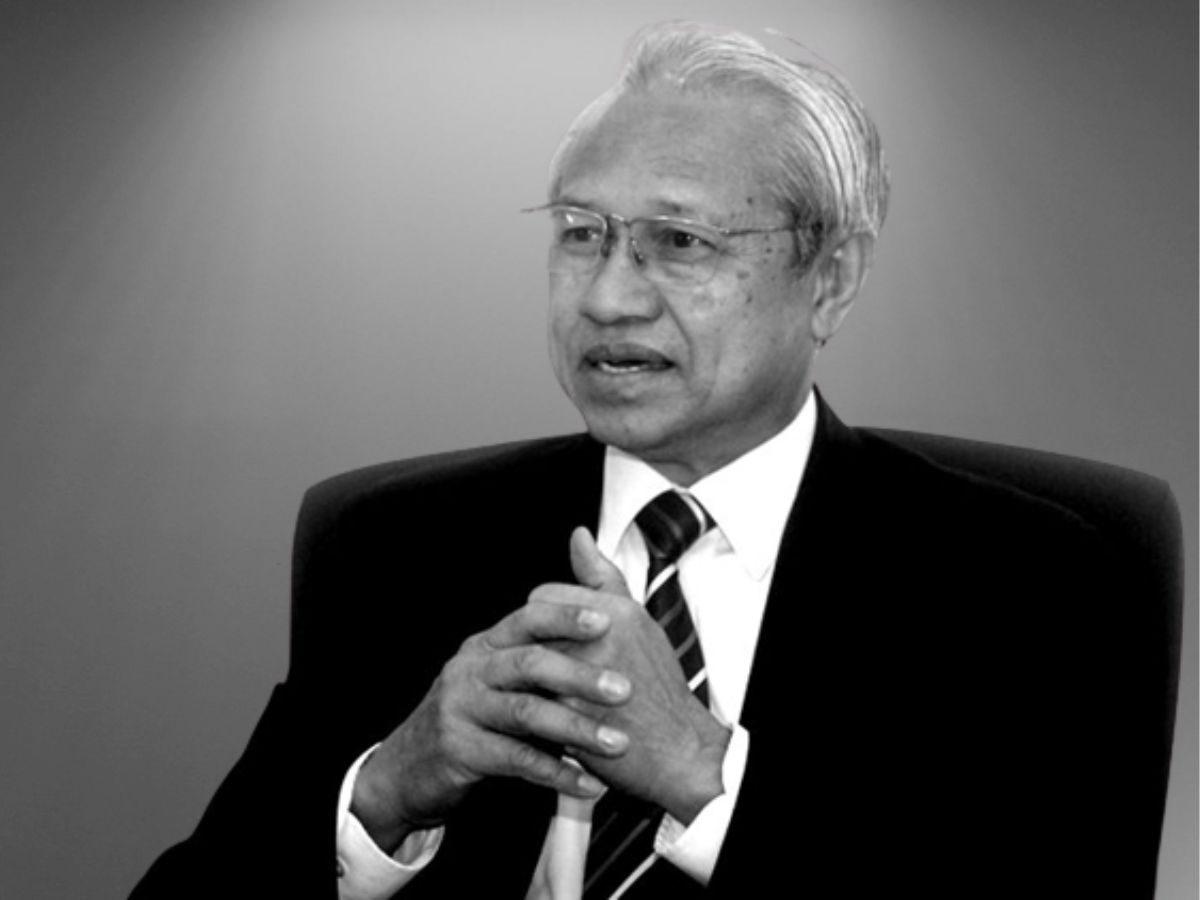 พล.อ.เอกชัย ศรีวิลาศ ทหารนักสันติวิธี เสียชีวิตวัย 74 ปี