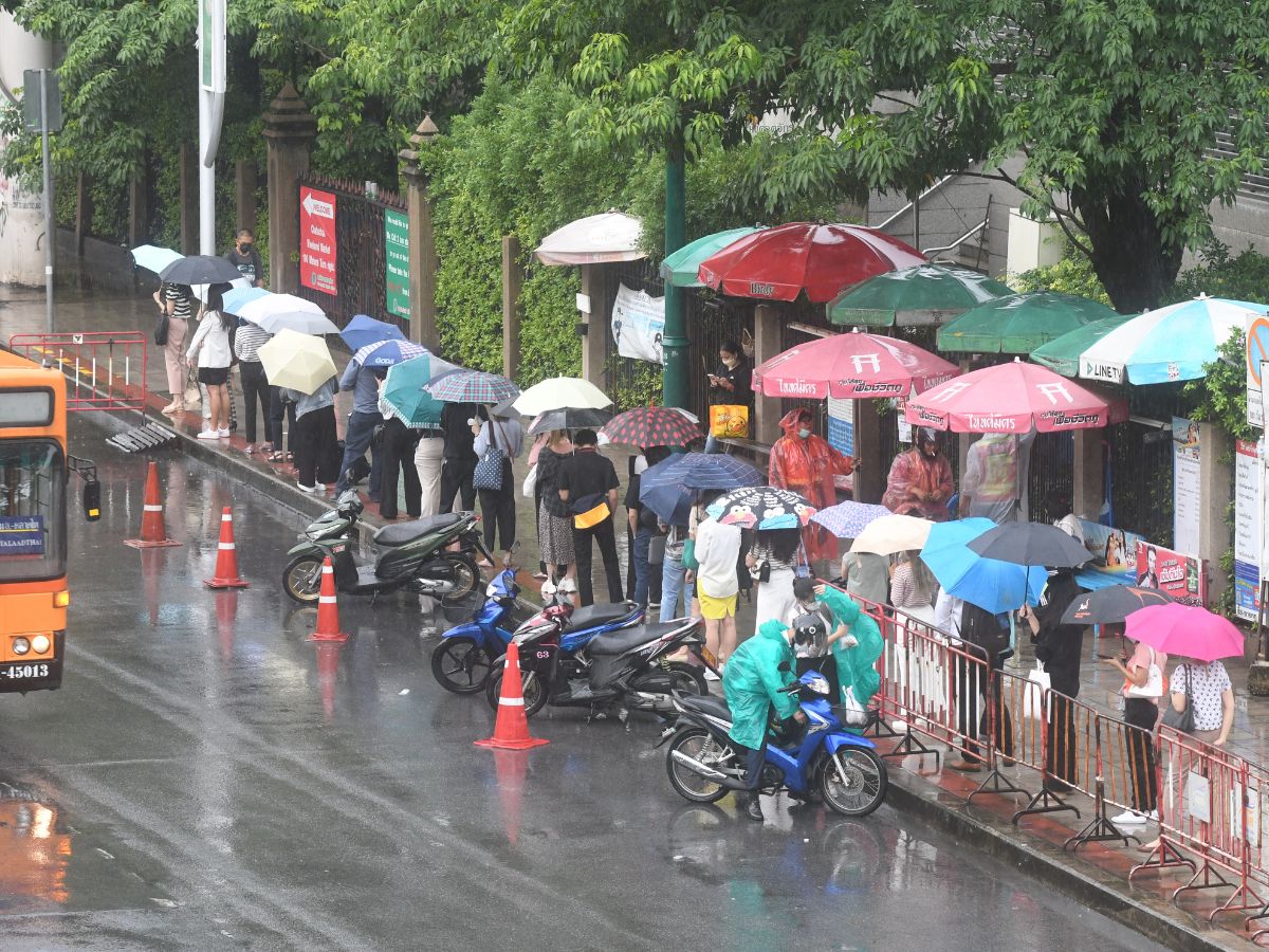สภาพอากาศวันนี้ ฝนตก 59 จังหวัด กทม.-ปริมณฑล 70% ของพื้นที่