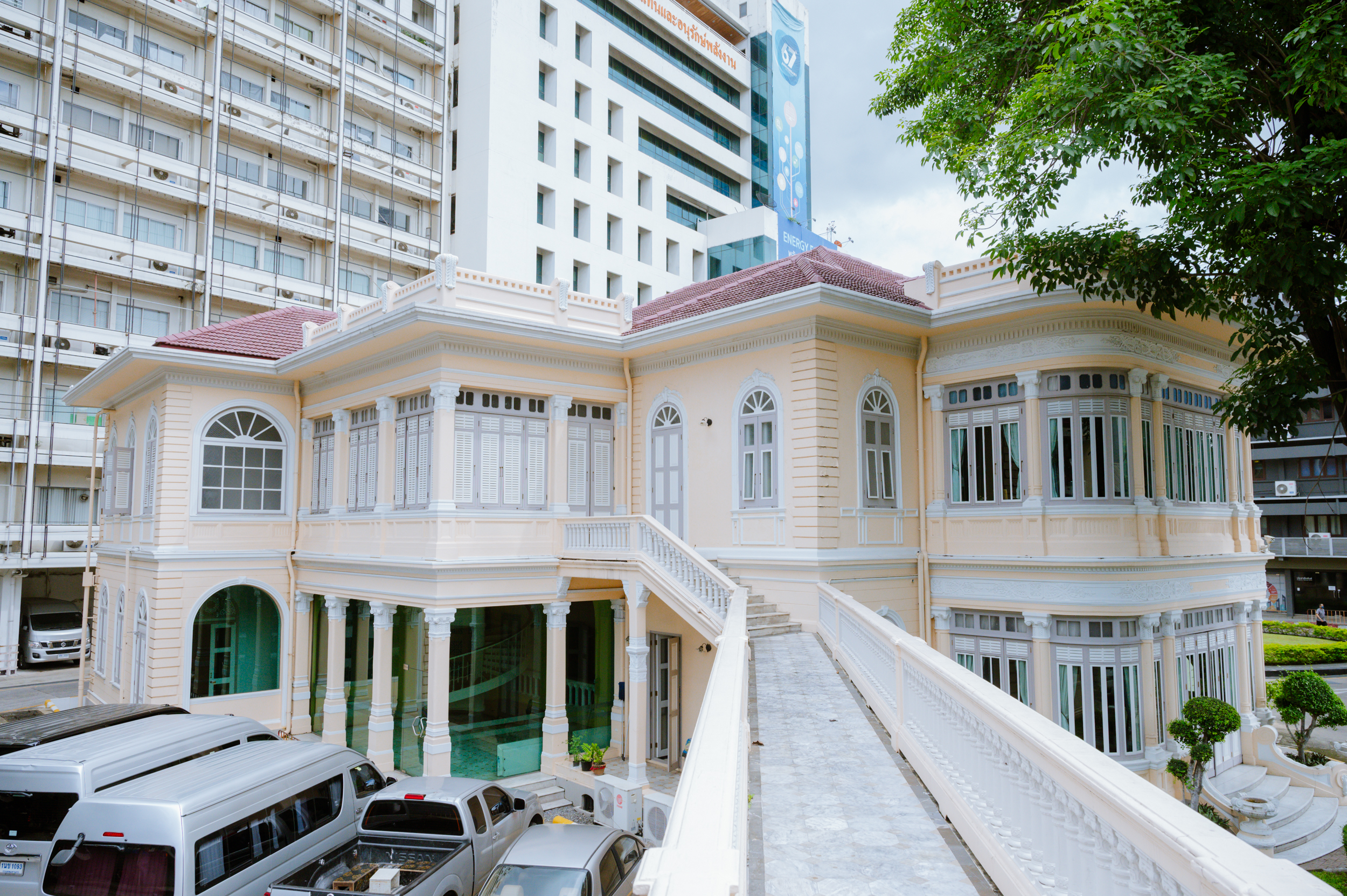 บ้านพิบูลธรรม