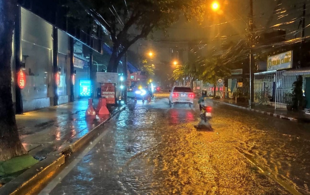 กทม.กำชับทุกหน่วยงานเฝ้าระวังพายุโนรู เตรียมพร้อมช่วยเหลือประชาชน
