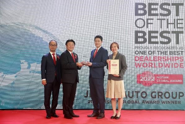 นิสสันมอบรางวัลสุดยอดดีลเลอร์แห่งปี Best of the Best 2021 ให้จิระดา ออโต้ กรุ๊ป