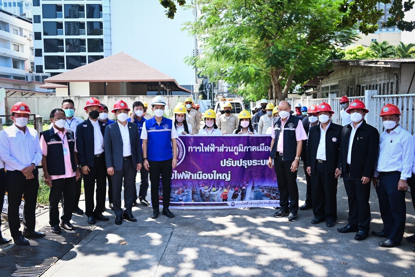 PEA ปรับปรุงภูมิทัศน์ระบบไฟฟ้า นำสายไฟฟ้าลงใต้ดินบริเวณถนนพัทยากลาง ตามโครงการพัฒนาระบบไฟฟ้าเมืองใหญ่ระยะที่ 1 (เมืองพัทยา)