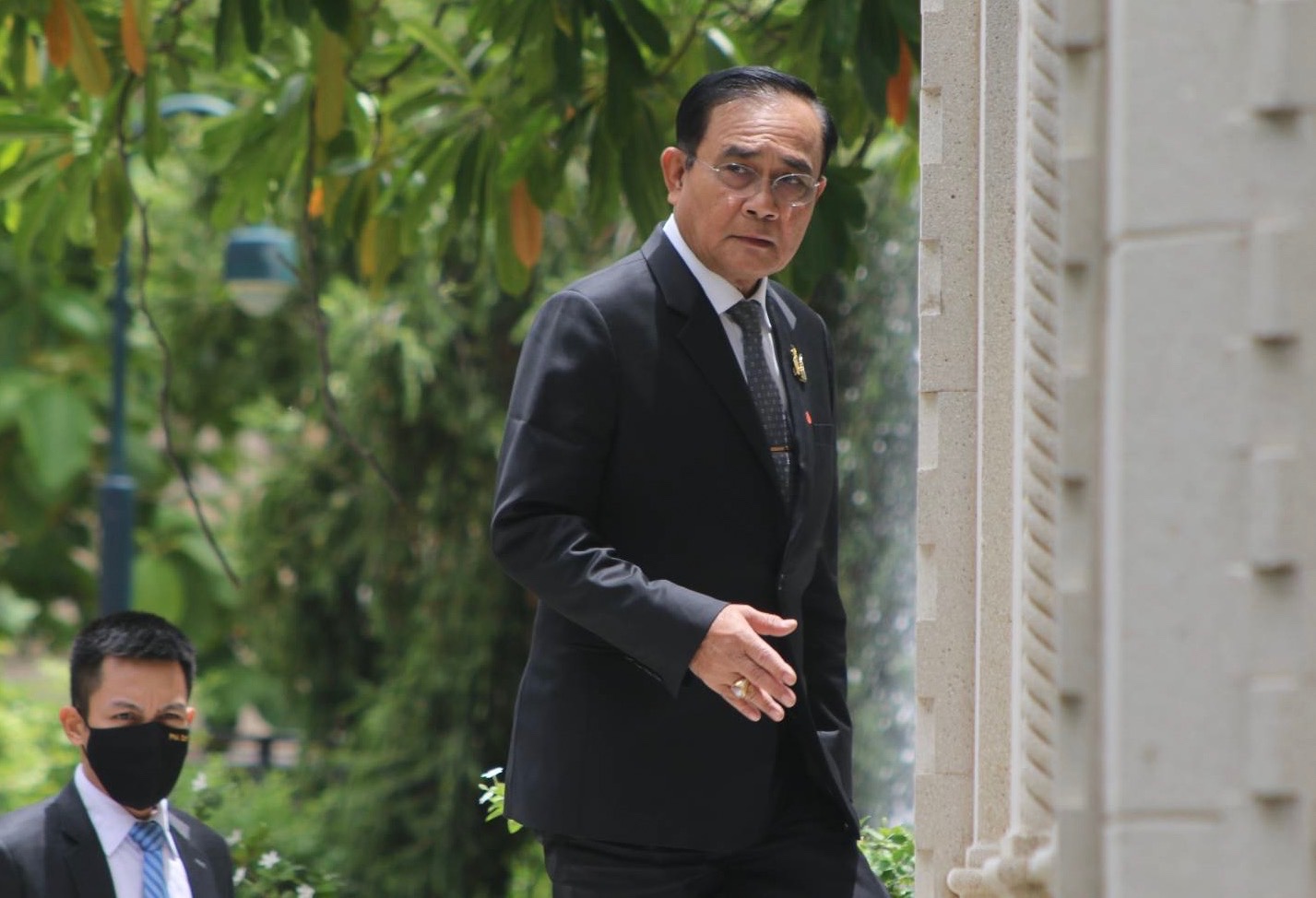 ประยุทธ์ บินด่วน ลงพื้นที่ติตตามเหตุ #กราดยิงหนองบัวลำภู