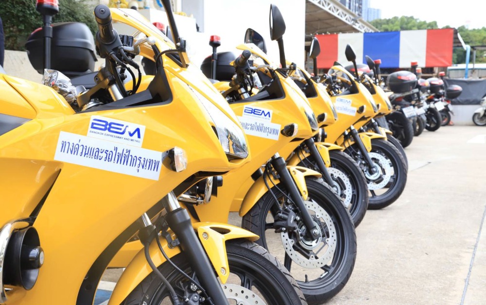 BEM สนับสนุนมอเตอร์ไซค์ 29 คันแก่ตำรวจจราจรและทางพิเศษ