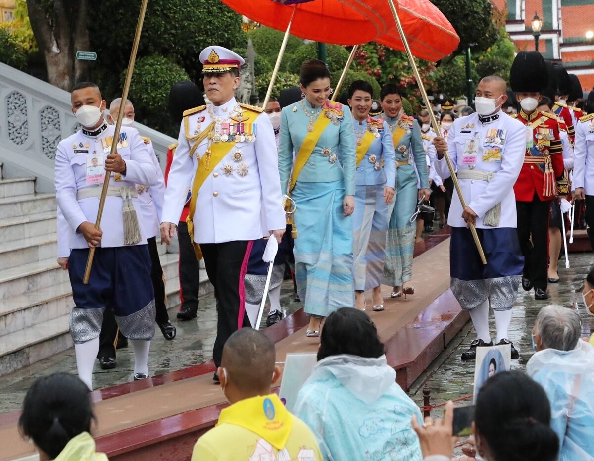 กำหนดการในหลวง พระราชินี เสด็จฯ เปิดพระบรมราชานุสาวรีย์ ร.9