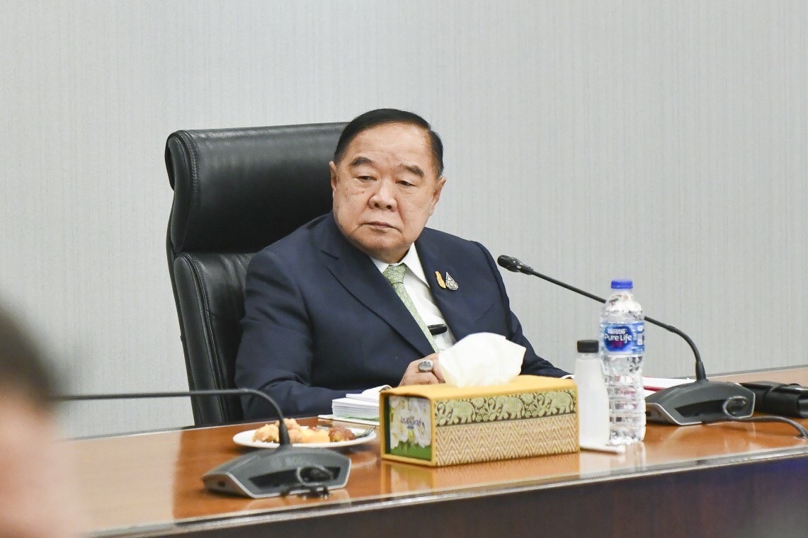 พลเอกประวิตร วงษ์สุวรรณ