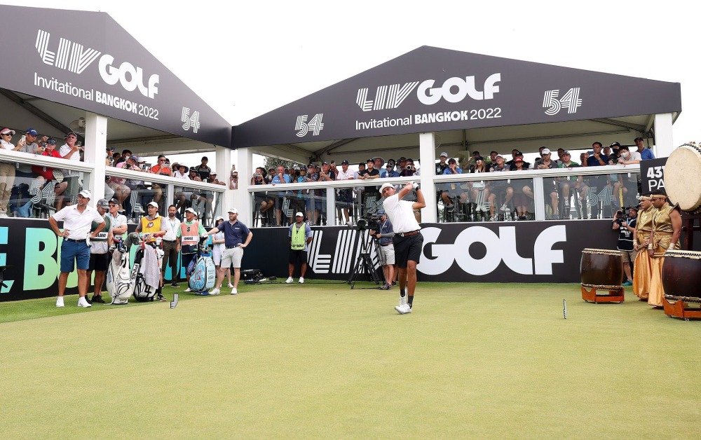 ชาการ์ร่า นำ 5 สโตรค ลุ้นแชมป์ LIV GOLF INVITATIONAL BANGKOK