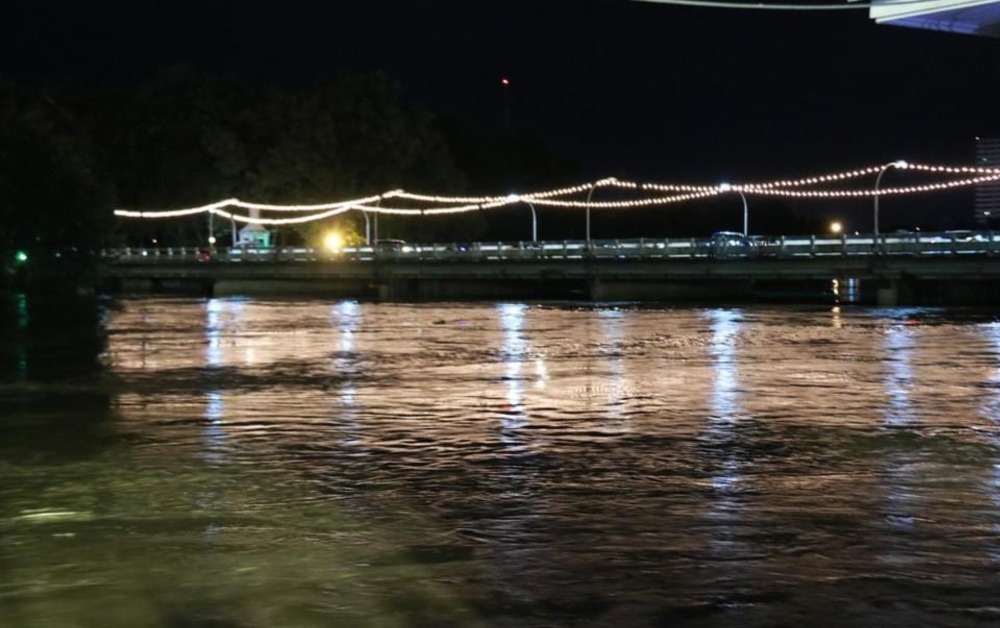 #น้ำท่วมเชียงใหม่ โรงเรียน-ร้านค้า ริมปิง เจอท่วมสูงกว่า 1 เมตร