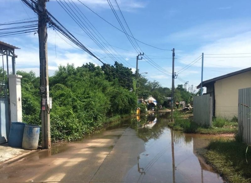 กทม.เกาะติดสถานการณ์น้ำท่วมขัง เฝ้าระวังบางขุนเทียน คลองสาน