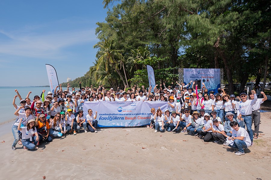 บริษัทในเครือซันโทรี่ ผนึกกำลัง “One Suntory Save the Sea” ร่วมเก็บขยะฟื้นฟูชายหาดระยอง คืนความสดใส สู่ท้องทะเลไทย