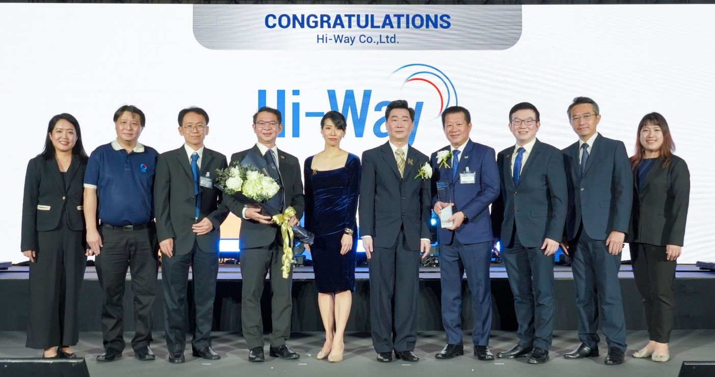 Hi-Way คว้า Best Employer Hall of Fame เดินหน้าเฟ้นหาคนรุ่นใหม่ด้วยกลยุทธ์ “โอกาส สร้างได้”  