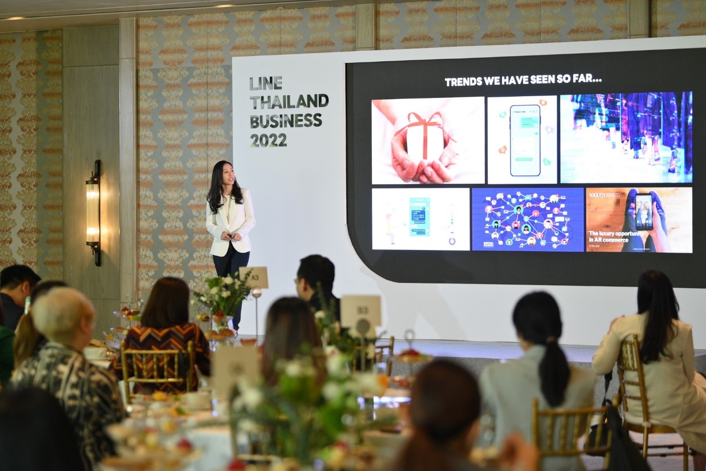 LINE เปิดภาพเสวนาผู้บริหารสุดเอ็กซ์คลูซีฟ เผยผลงานวิจัยตลาดแบรนด์หรูในไทย