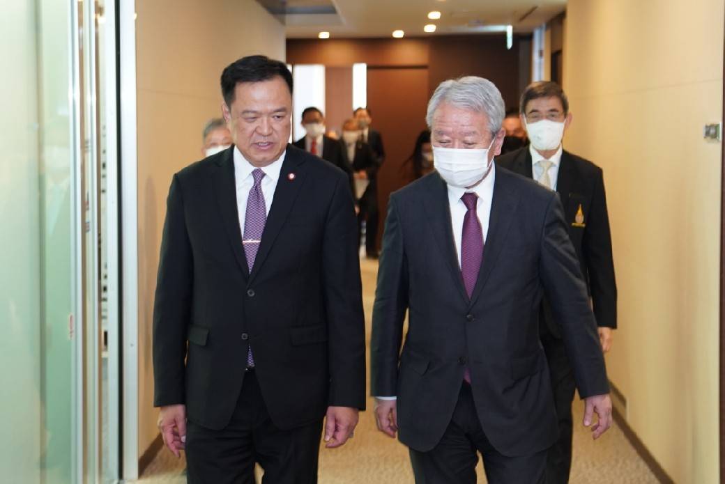 อนุทิน จีบไจก้าลงทุนโครงสร้างพื้นฐานระบบราง