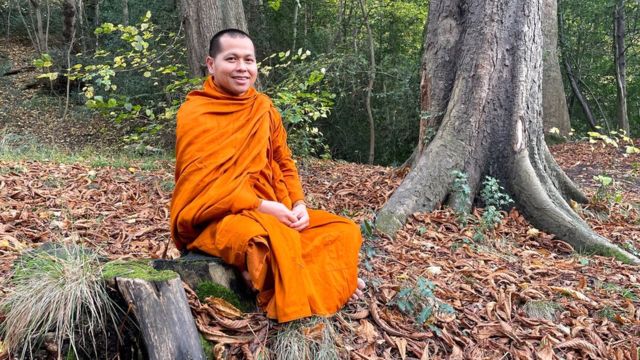 _127468967_monk3.jpg
