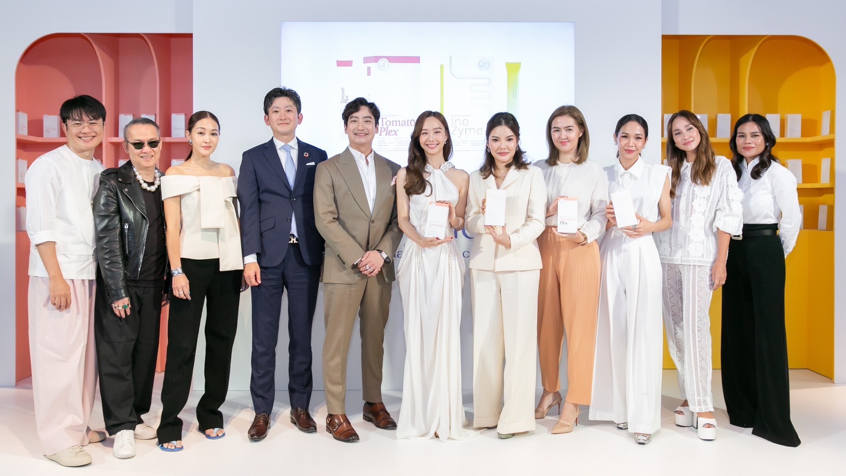 อีกบทใหม่ “หมอโอ๊ค-สมิทธิ์” นักธุรกิจอาหารเสริม จับมือ “แตงกวา-ลักขณา” เปิด “Prime Health”