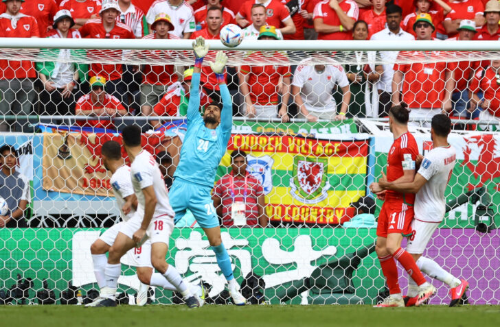 FIFA World Cup Qatar 2022 - Group B - Wales v Iran ฟุตบอลโลก 2022 เวลส์ 10 คน พ่ายอิหร่าน 0-2