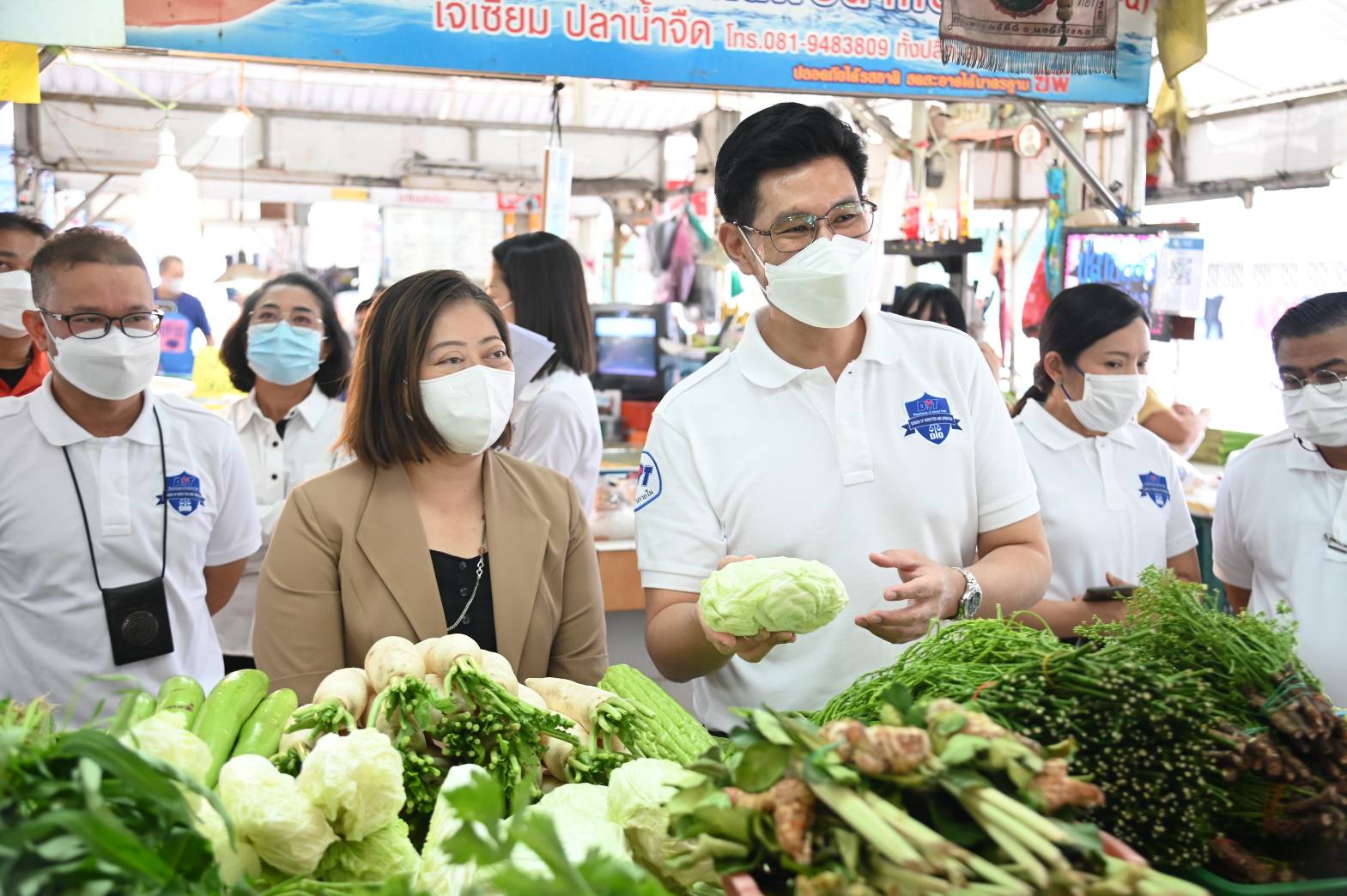 พาณิชย์สำรวจ หมู-ไก่-ไข่ ราคาลงต่อเนื่อง กระเช้าปีใหม่ต้องแสดงรายการ