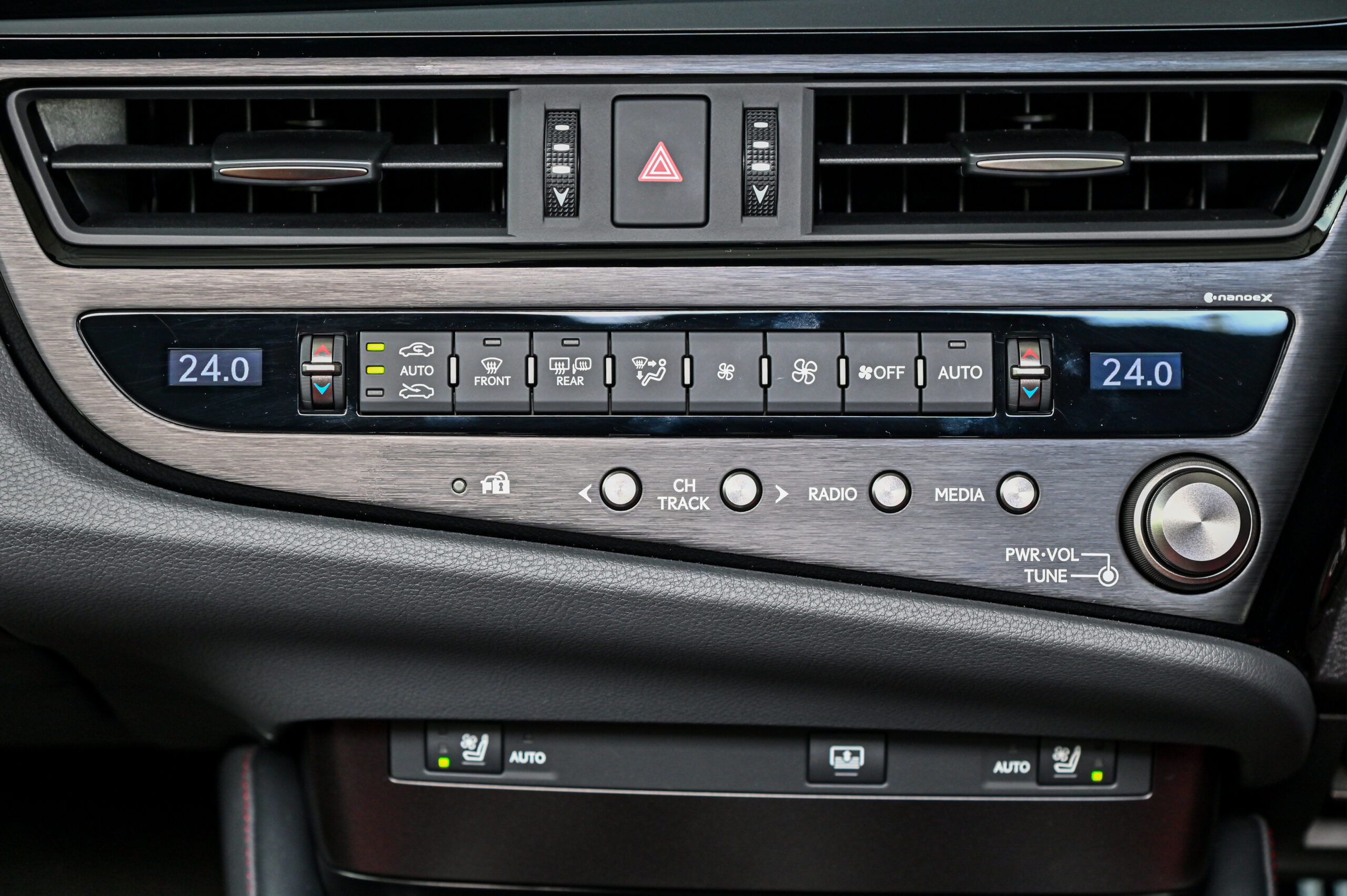 Lexus ES 300h