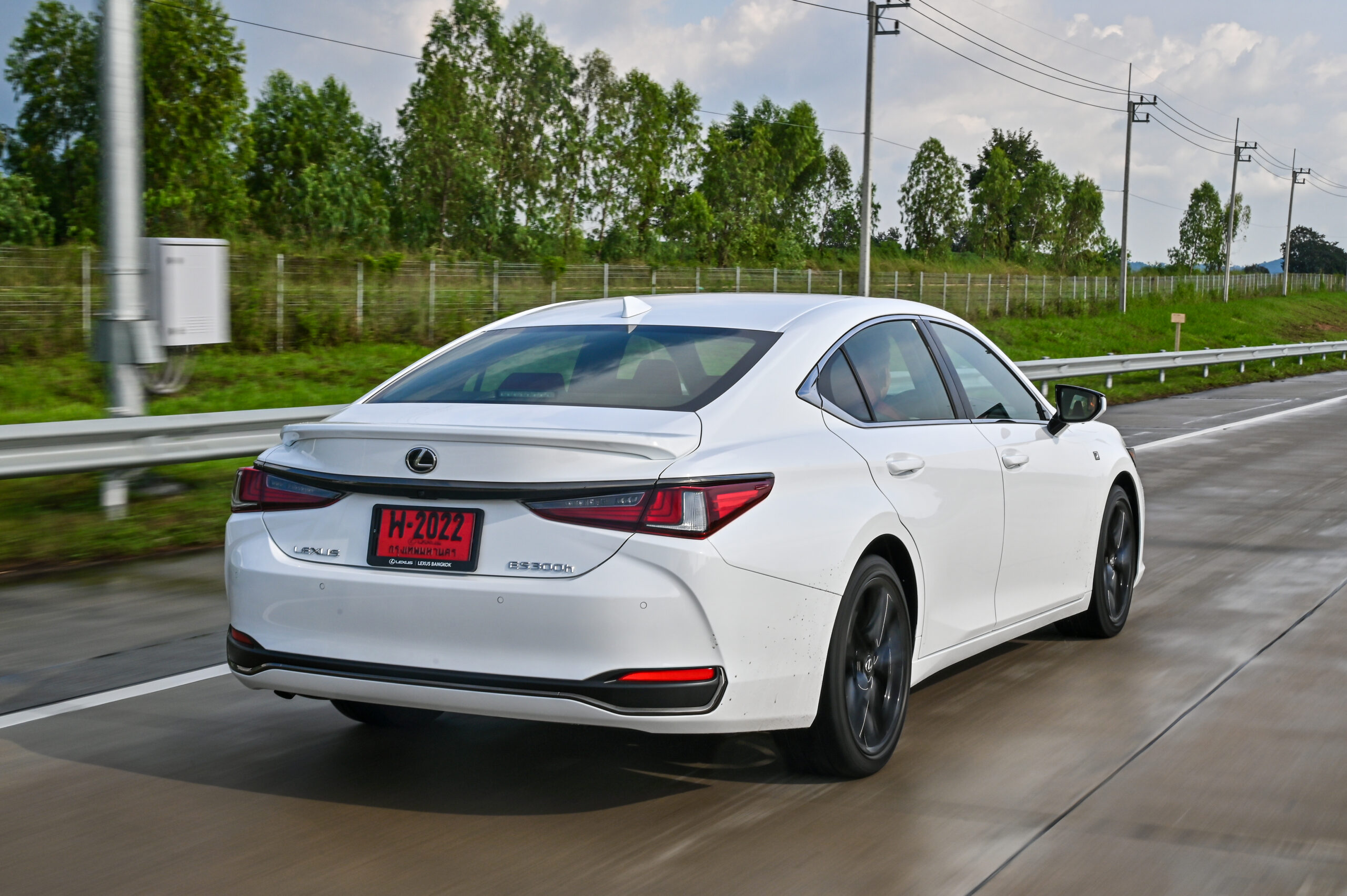 Lexus ES 300h