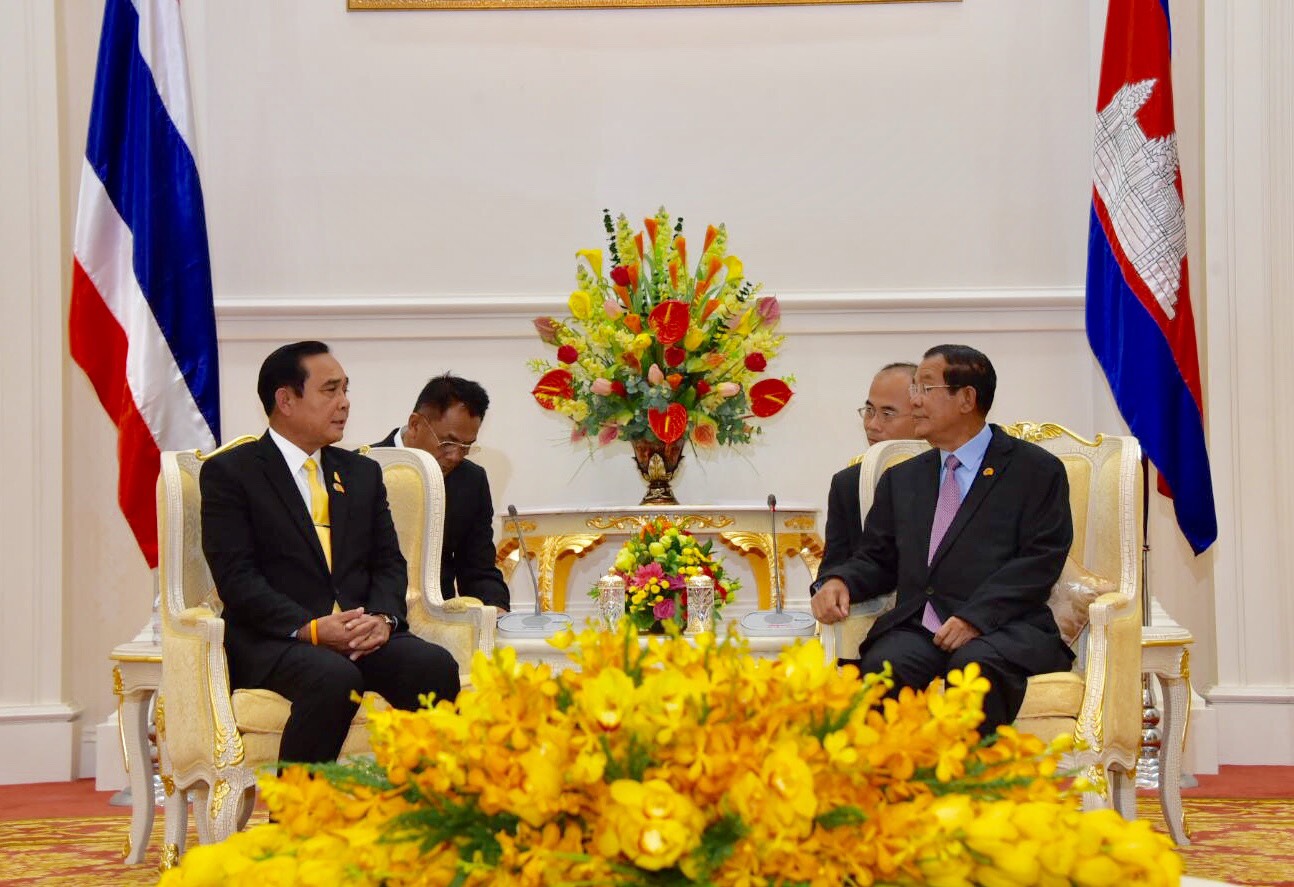 ประยุทธ์ บิน กัมพูชา ประชุมสุดยอดอาเซียน ครั้งที่ 40-41