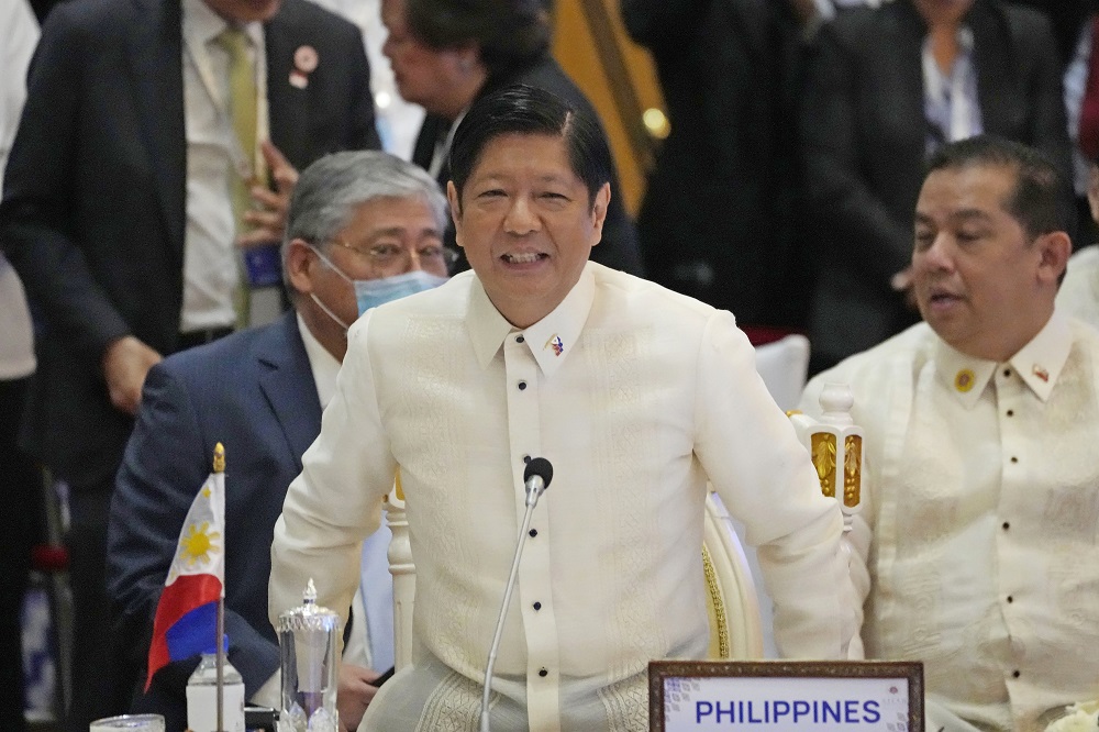 แฟร์ดีนันด์ โรมูอัลเดซ มาร์โคส จูเนียร์