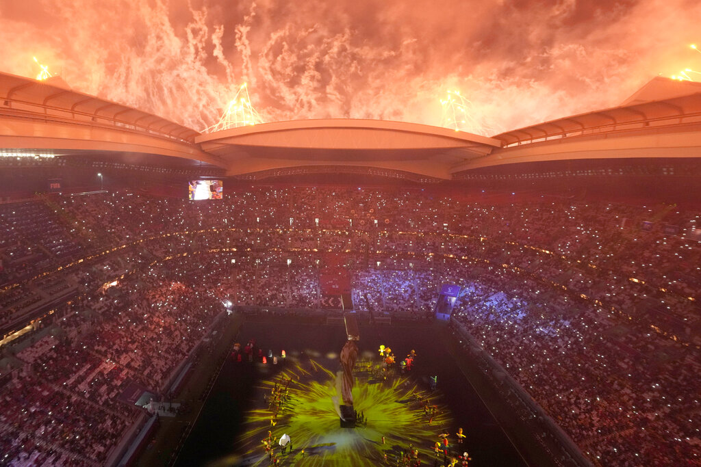 พิธีเปิด ฟุตบอลโลก กาตาร์ ไฮไลต์ มอร์แกน ฟรีแมน ถึง จองกุก BTS