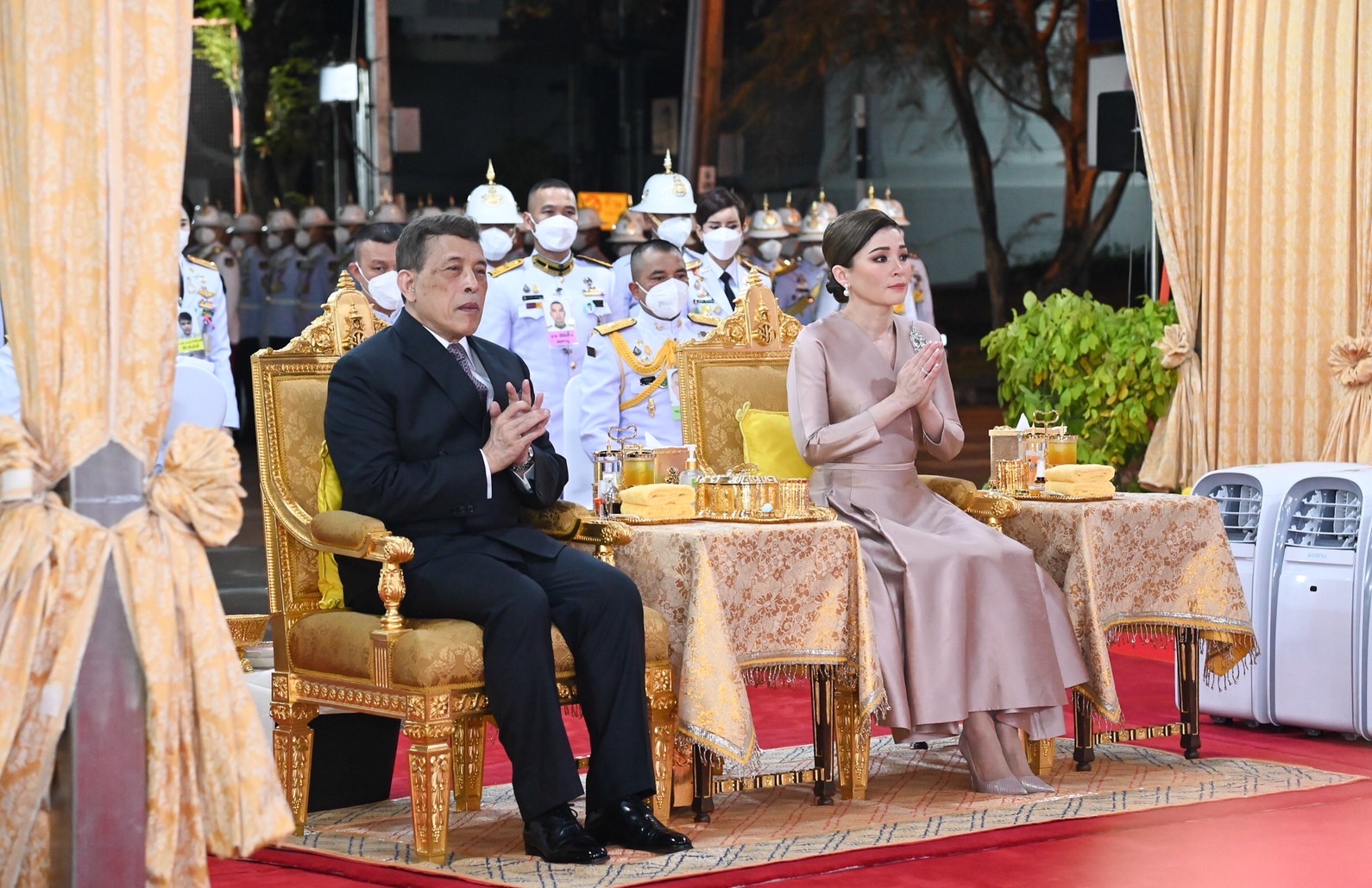 ในหลวง-พระราชินี ทรงเปิดอาคารมหิตลาธิเบศร สถาบันมหิตลาธิเบศร