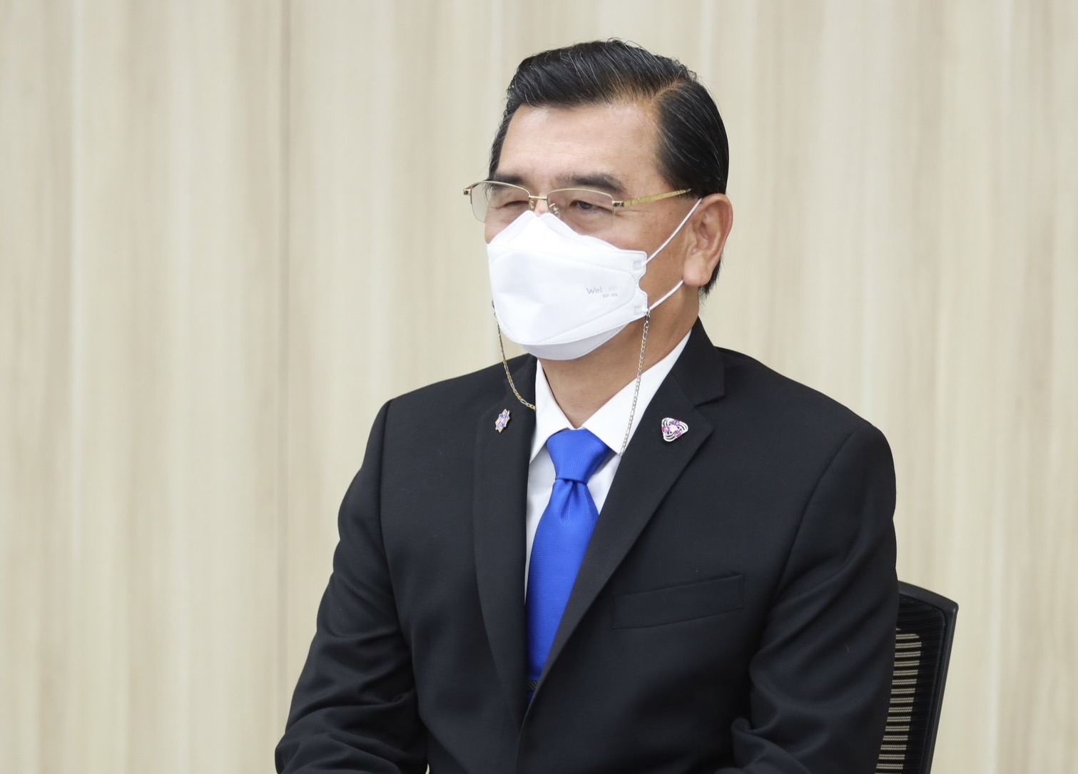 มนตรี มหาพฤกษ์พงศ์