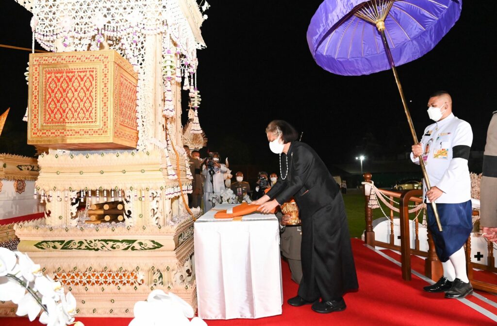 กรมสมเด็จพระเทพฯ พระราชทานเพลิง “สรพงศ์ ชาตรี”