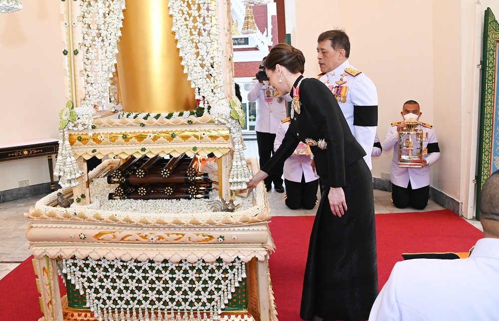 ในหลวง พระราชินี
