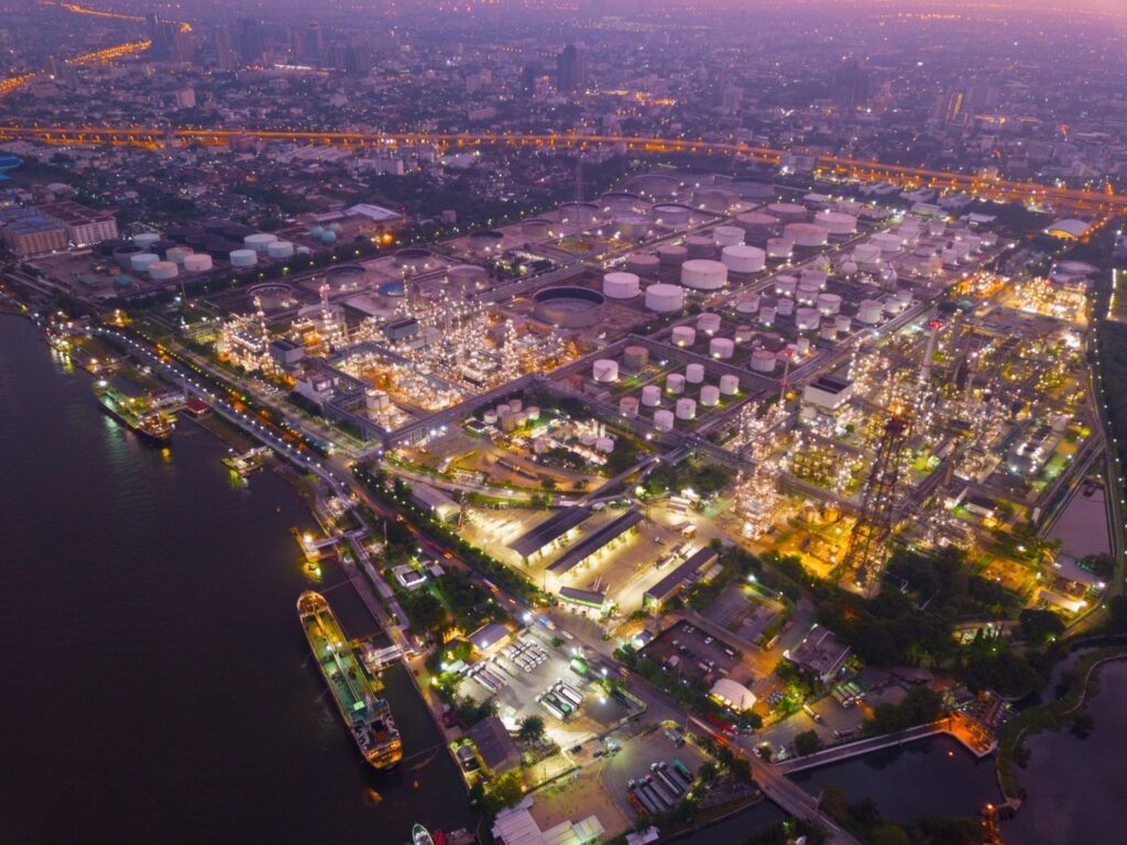 โรงกลั่นบางจาก
