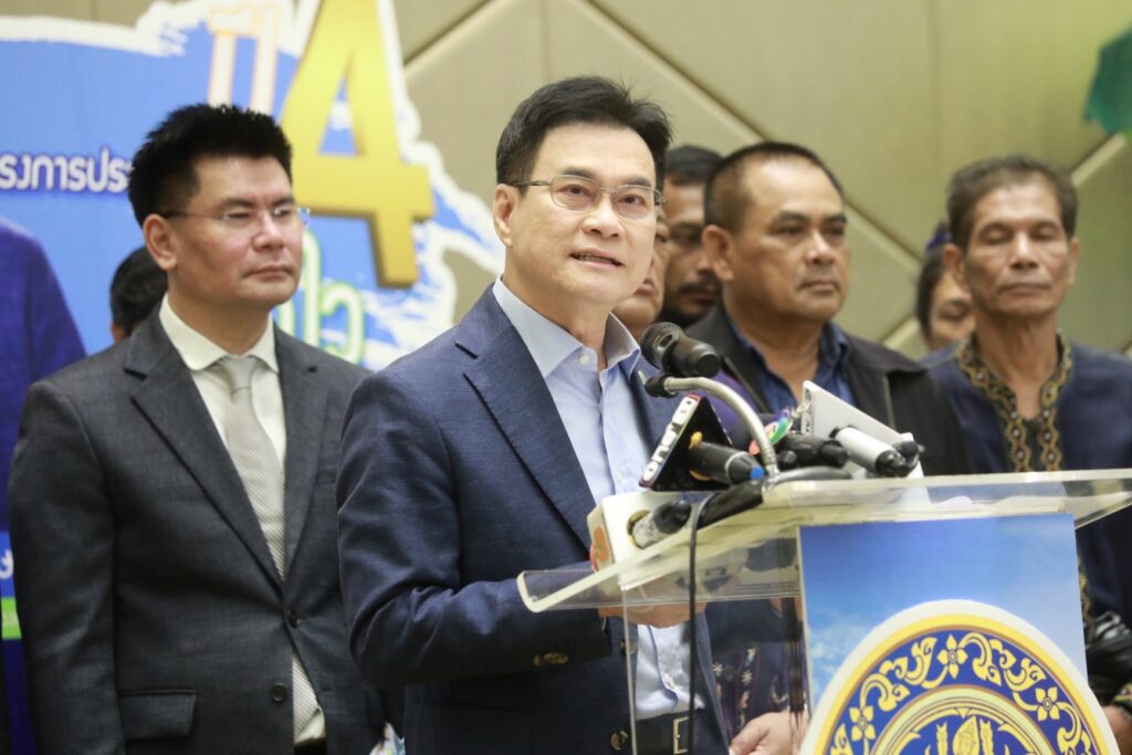 จุรินทร์ ลักษณวิศิษฏ์