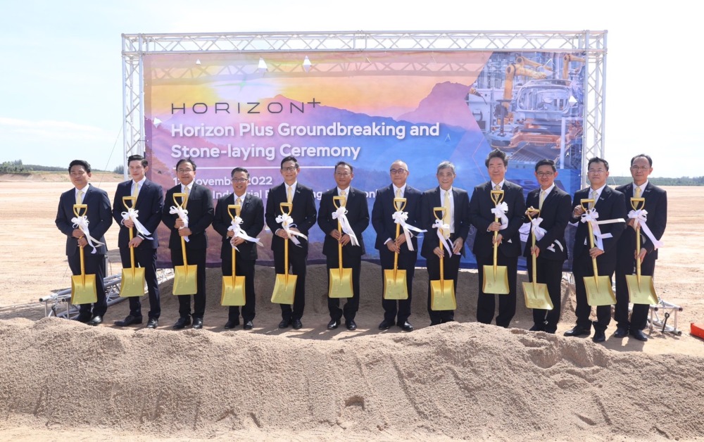 HORIZON PLUS ตอกเสาเข็ม ก่อสร้างโรงงานผลิตยานยนต์ไฟฟ้าในไทย
