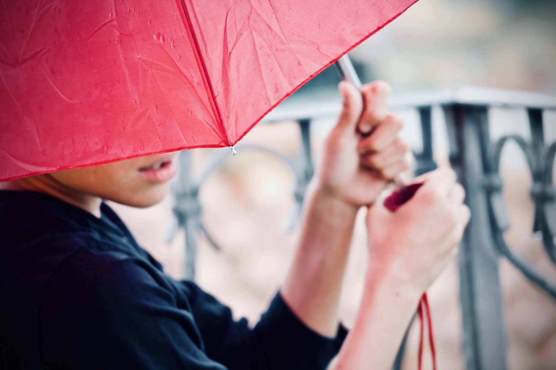 กรมอุตุฯประกาศฉบับ 9 ฝนตกหนัก คลื่นสูง เตือน 24 จังหวัดเจอฝนวันนี้
