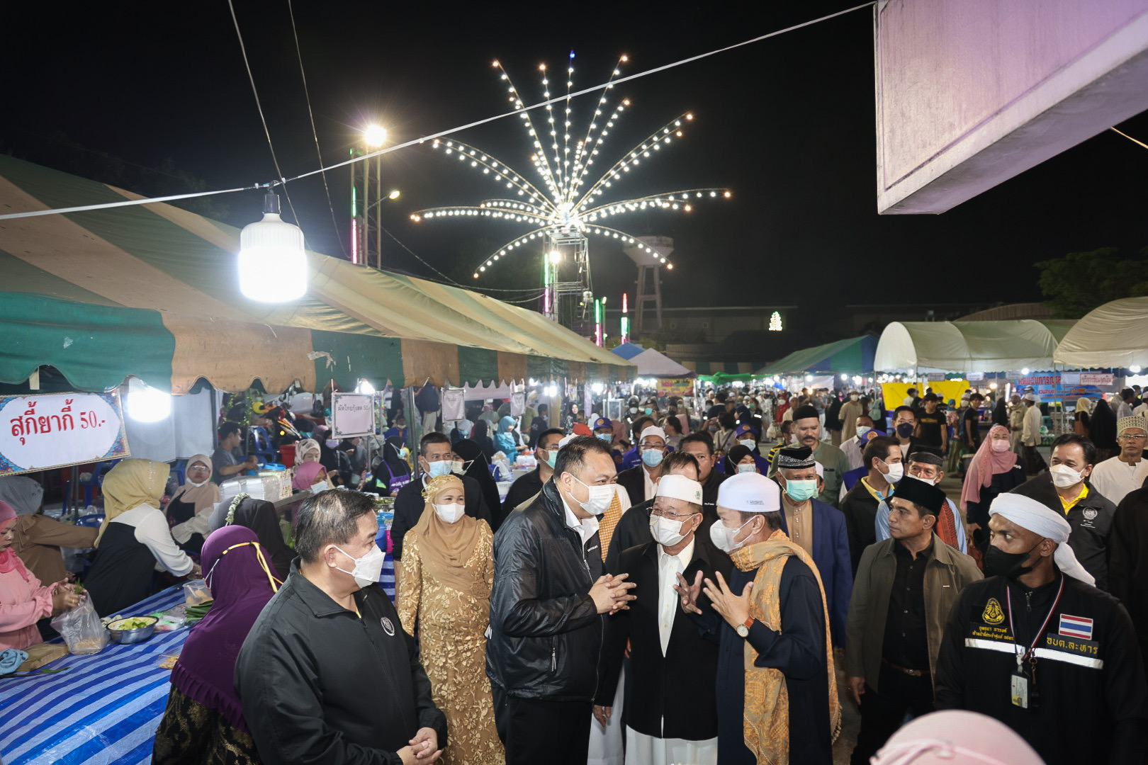 รมว.แรงงาน เยือนชุมชนมุสลิม จ.นนทบุรี สนับสนุนชุมชนเข้มแข็ง