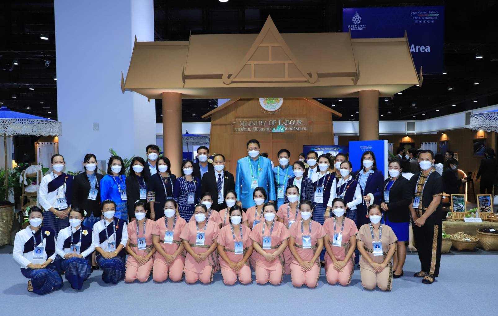 บูธนวดไทยในงาน APEC 2022 คึกคัก ซอฟต์พาวเวอร์ไทยสู่สายตาโลก